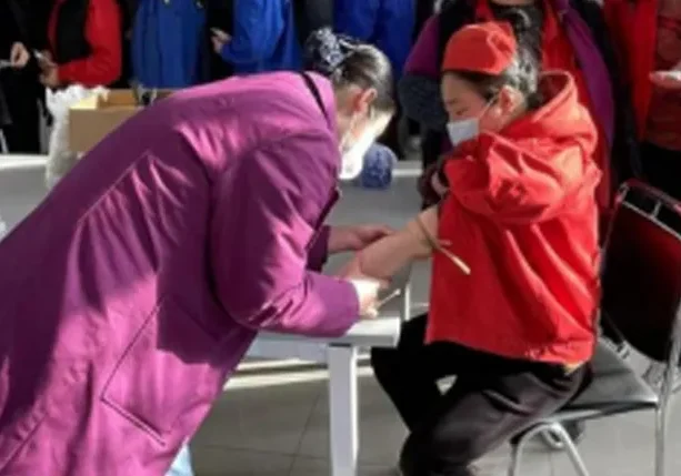 сотрудников-8