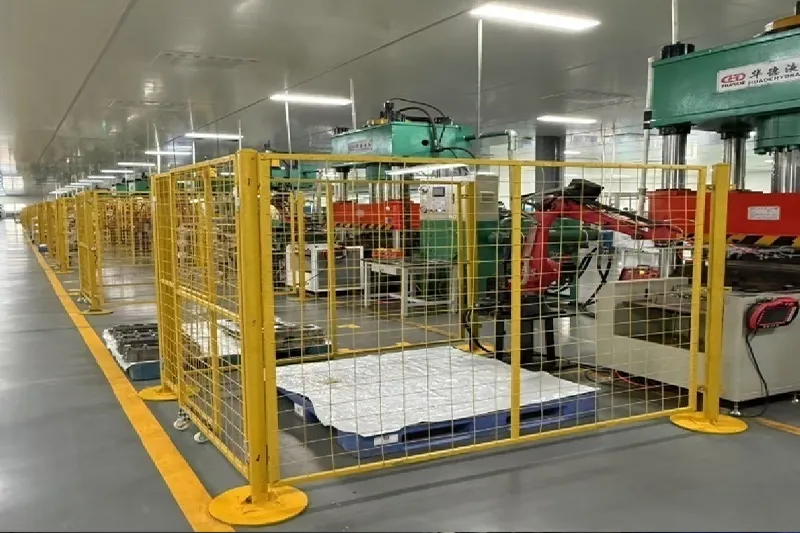 Металлические (10)