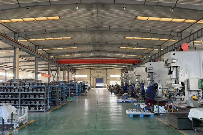 Металлические (3)